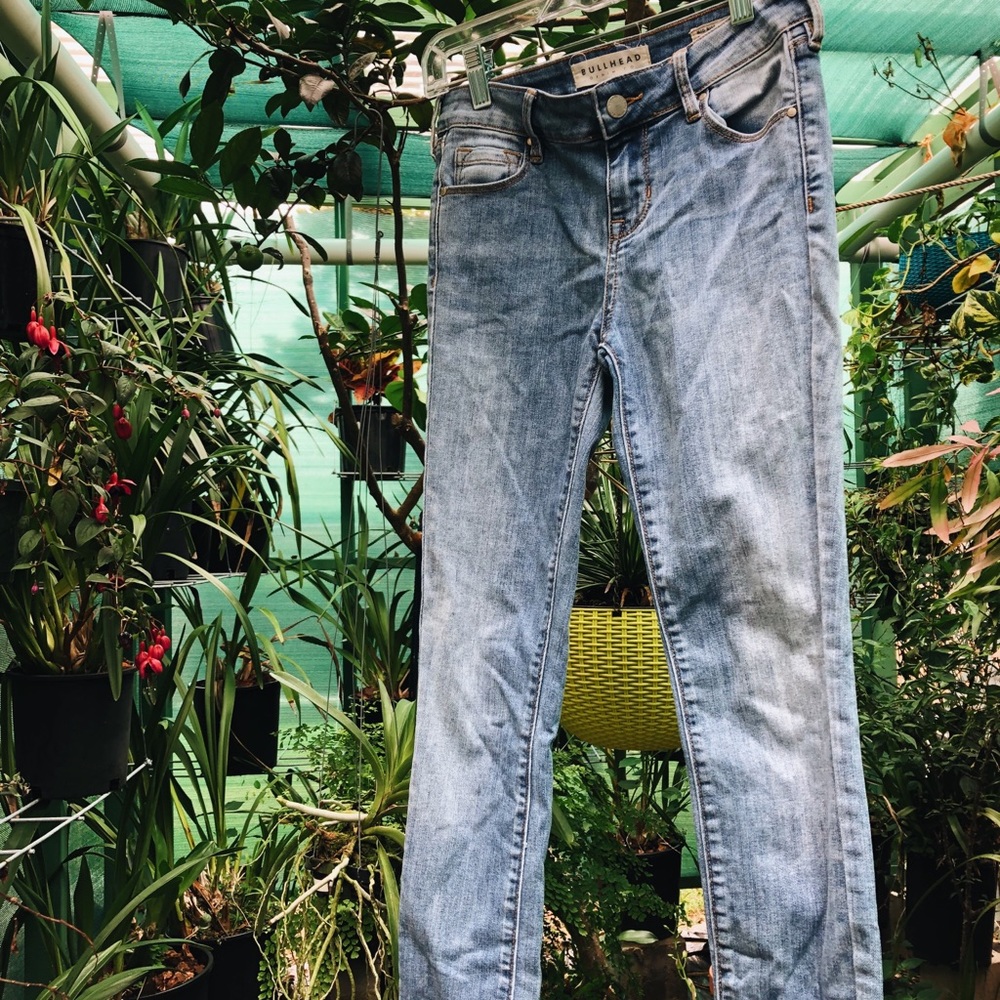 Medium Wash Mid Rise Skinniest Jeans